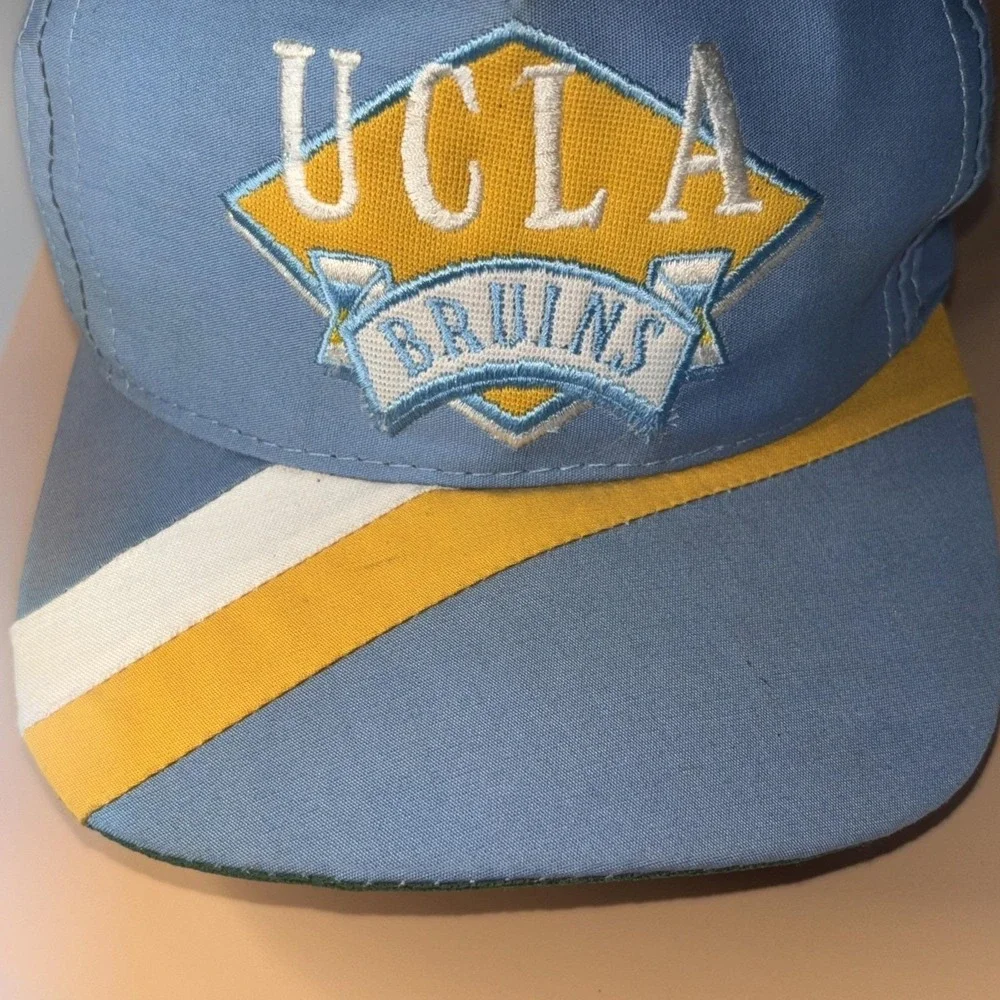 Vintage UCLA Bruins Snapback Hat Blue Yellow Side Liner‎ Cap 90s OSFA
